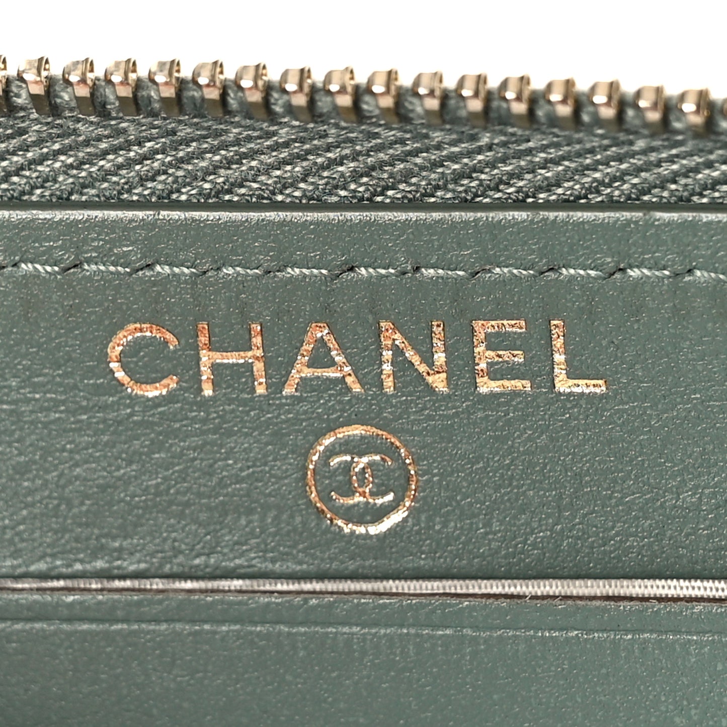 Iridescent Caviar Quilted Medium Zip Around Wallet Light Green