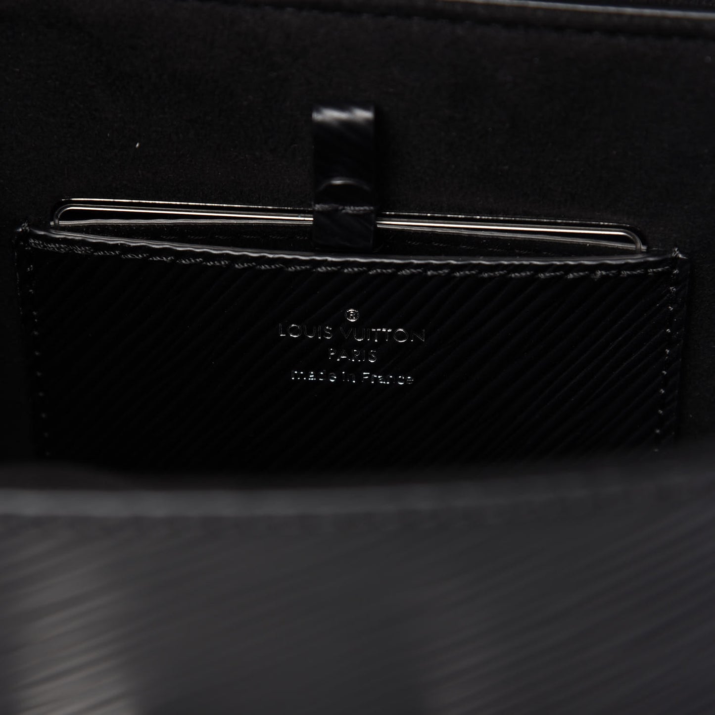 Epi Twist Shoulder Bag MM Black