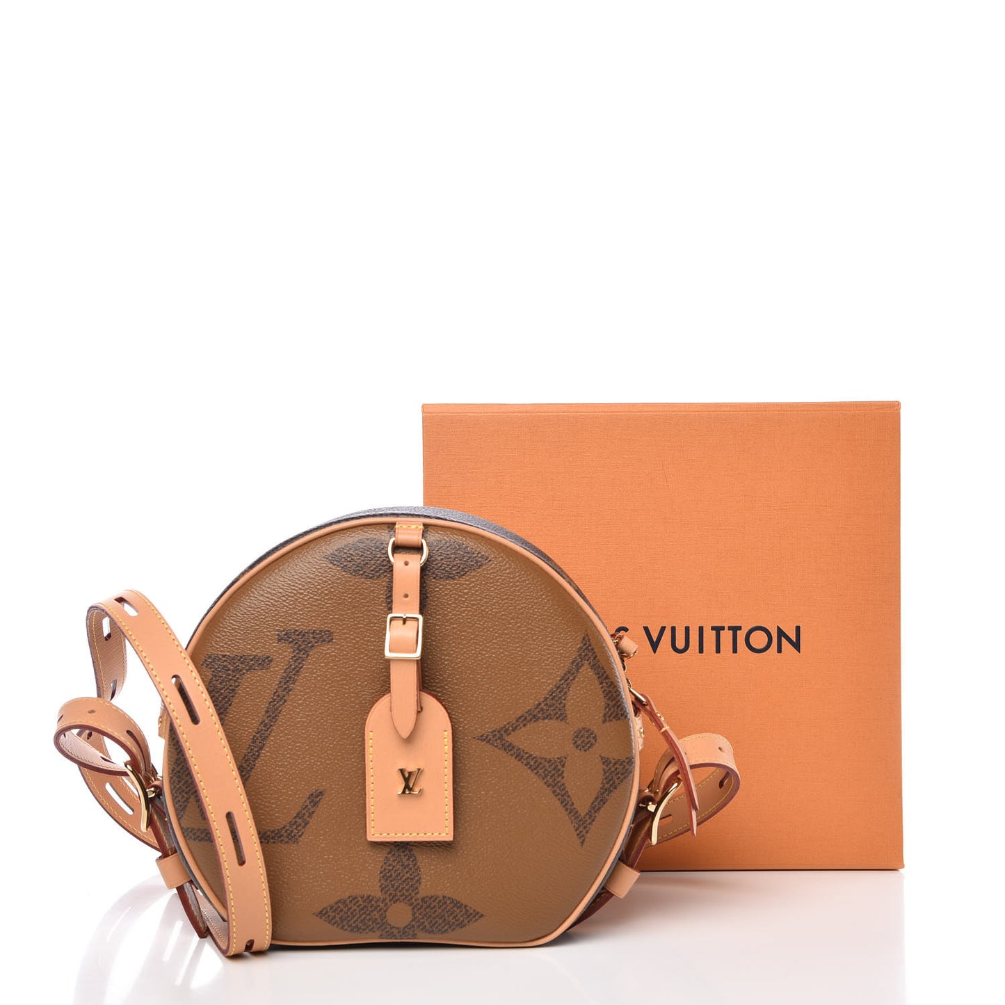 Reverse Monogram Giant Boite Chapeau Souple