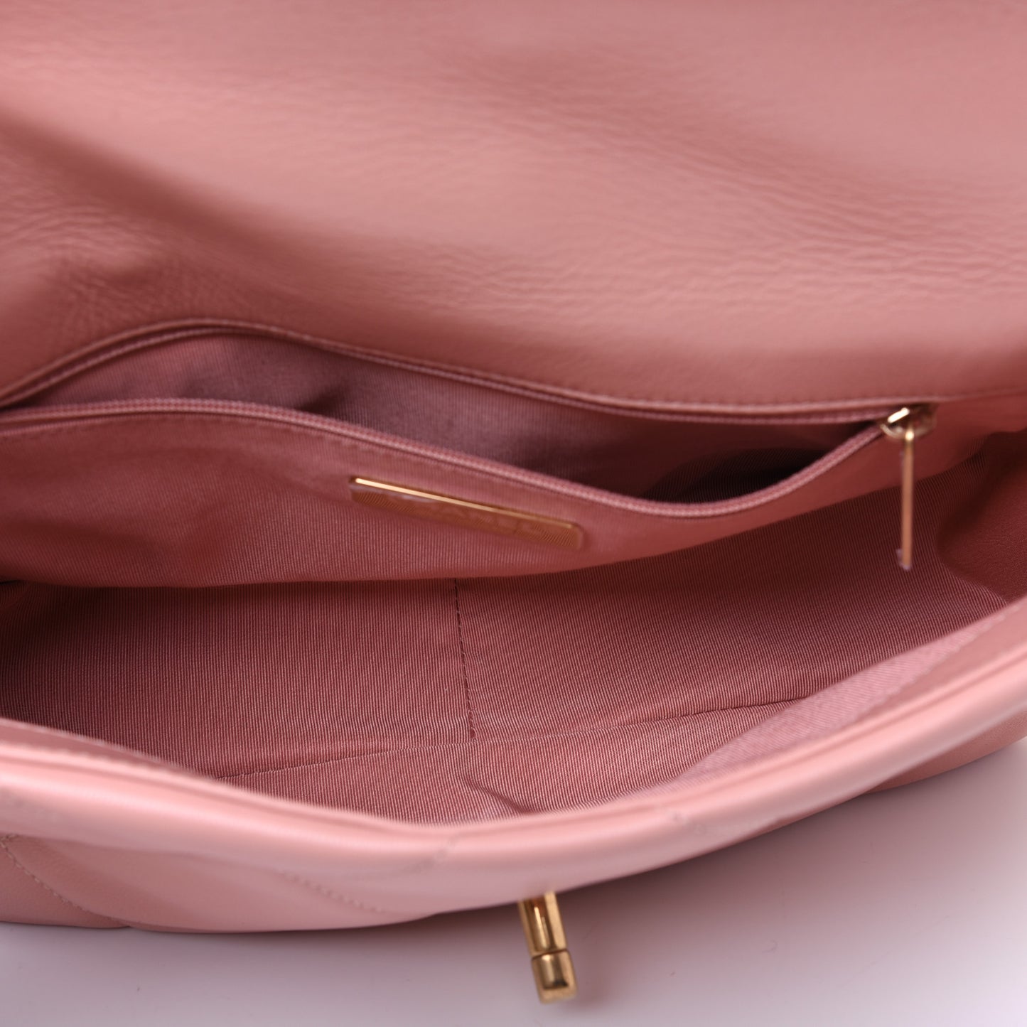 Goatskin Quilted Medium 19 Flap Light Pink