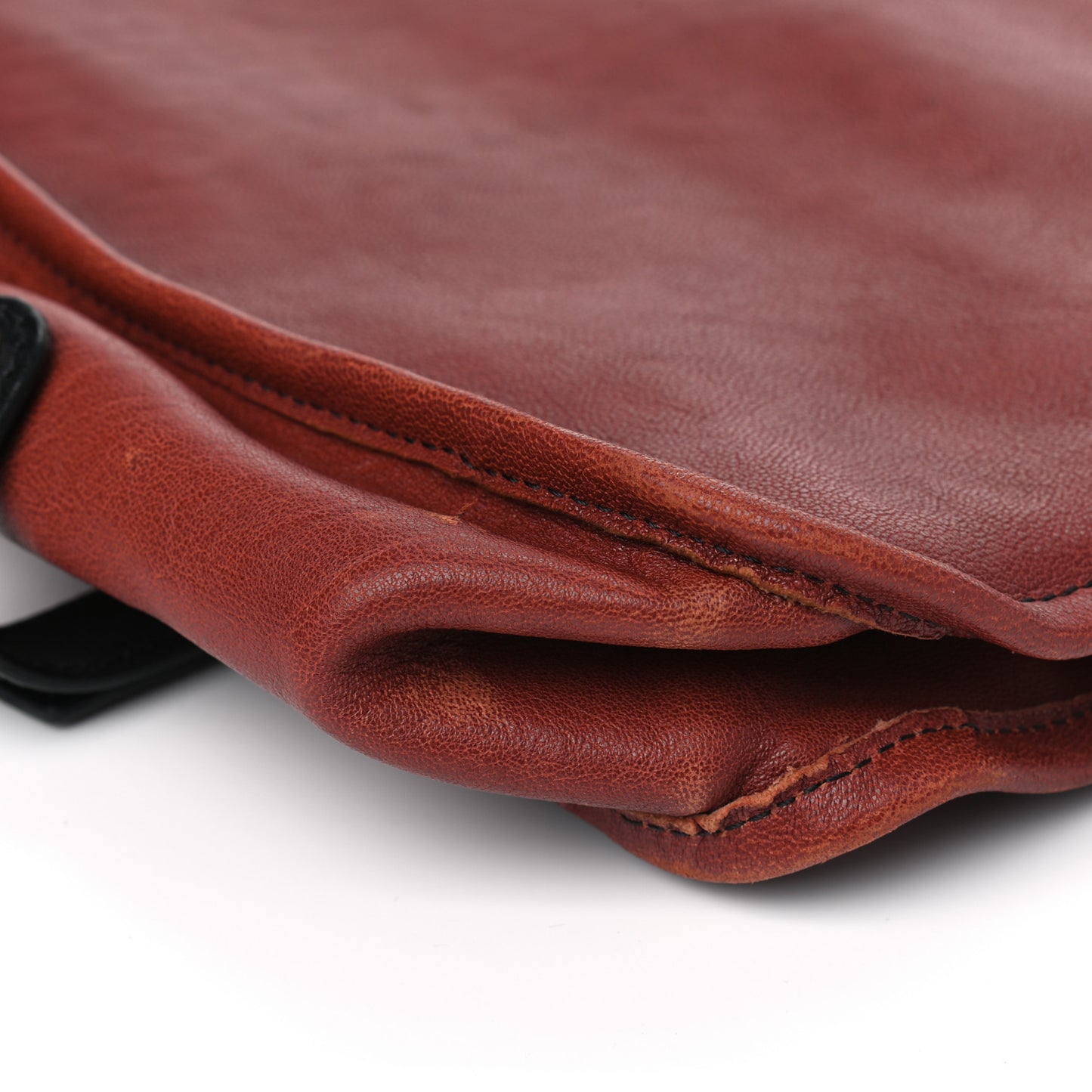 Calfskin Pocket Shopper Tote Holly Berry