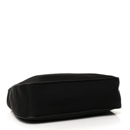 Prada Nylon Re-Edition 2005 Shoulder Bag Black 4 of 14