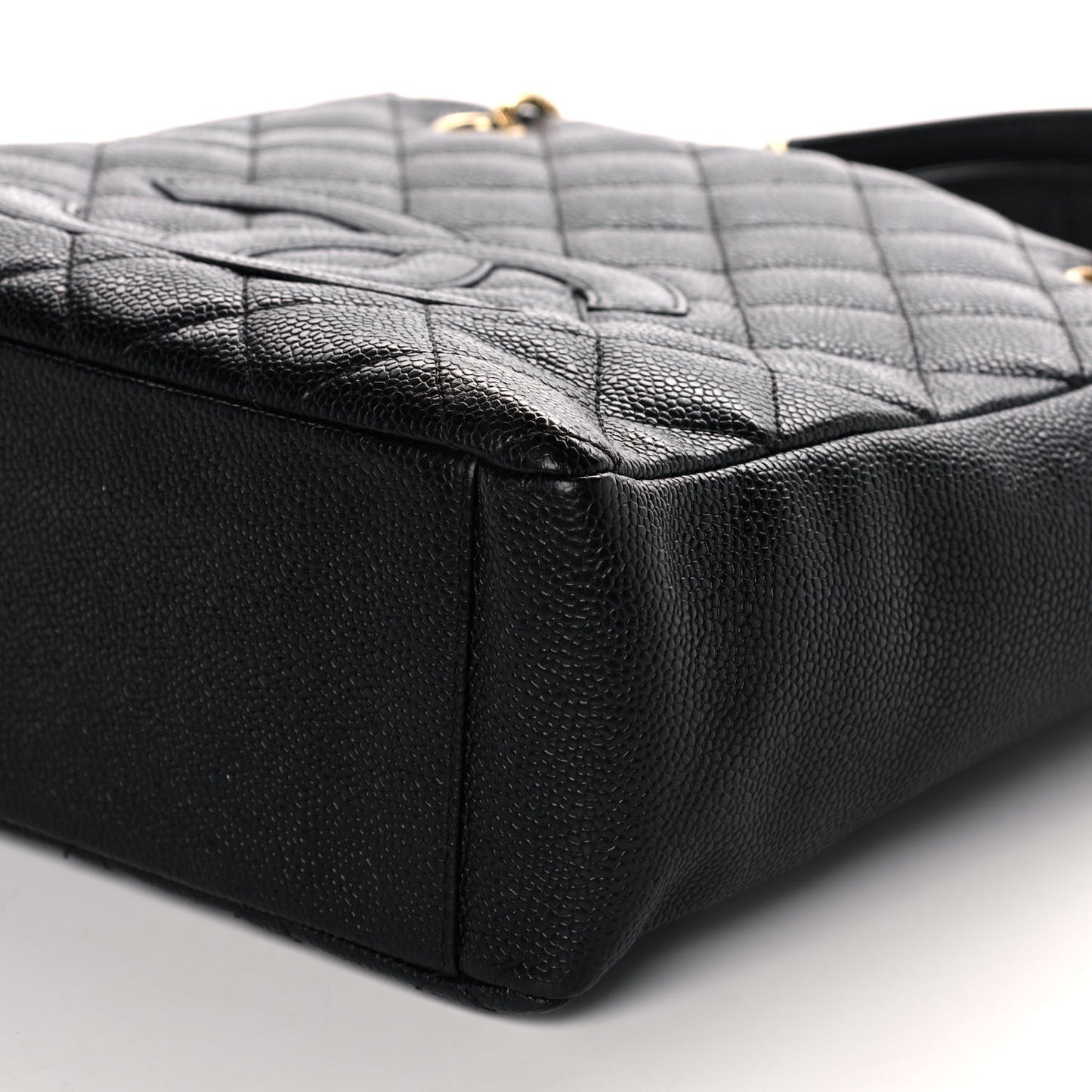 Caviar Quilted Petit Shopping Tote PST Black
