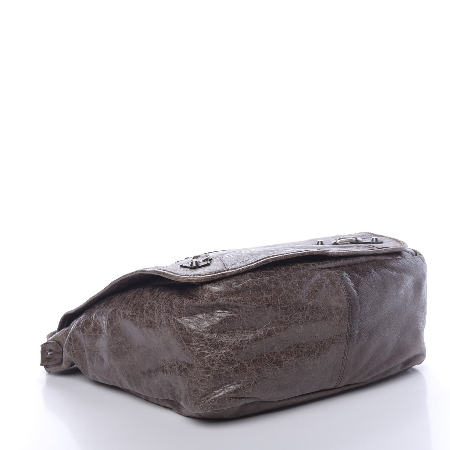 Agneau Besace Messenger Flap Bag