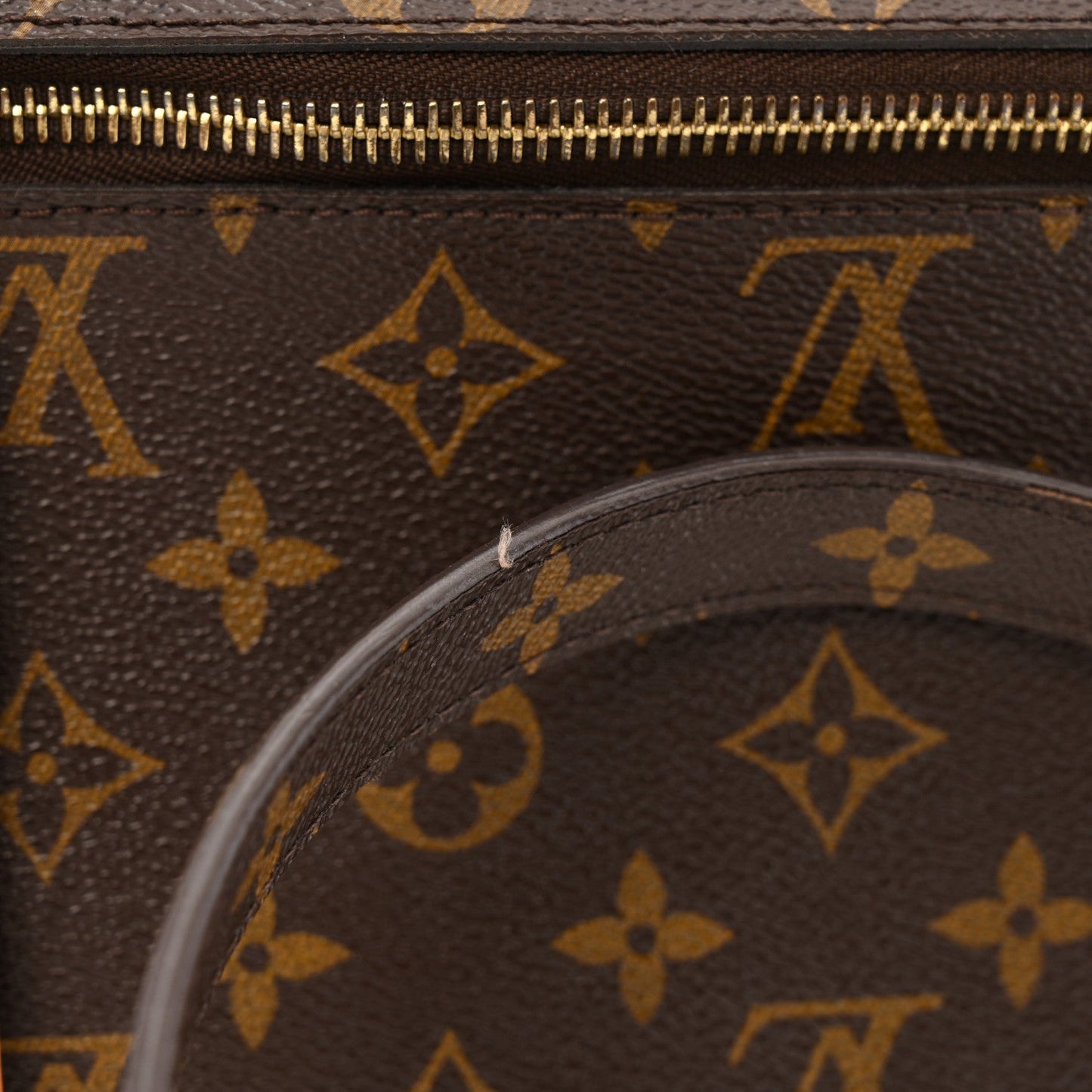 Monogram Pochette Metis