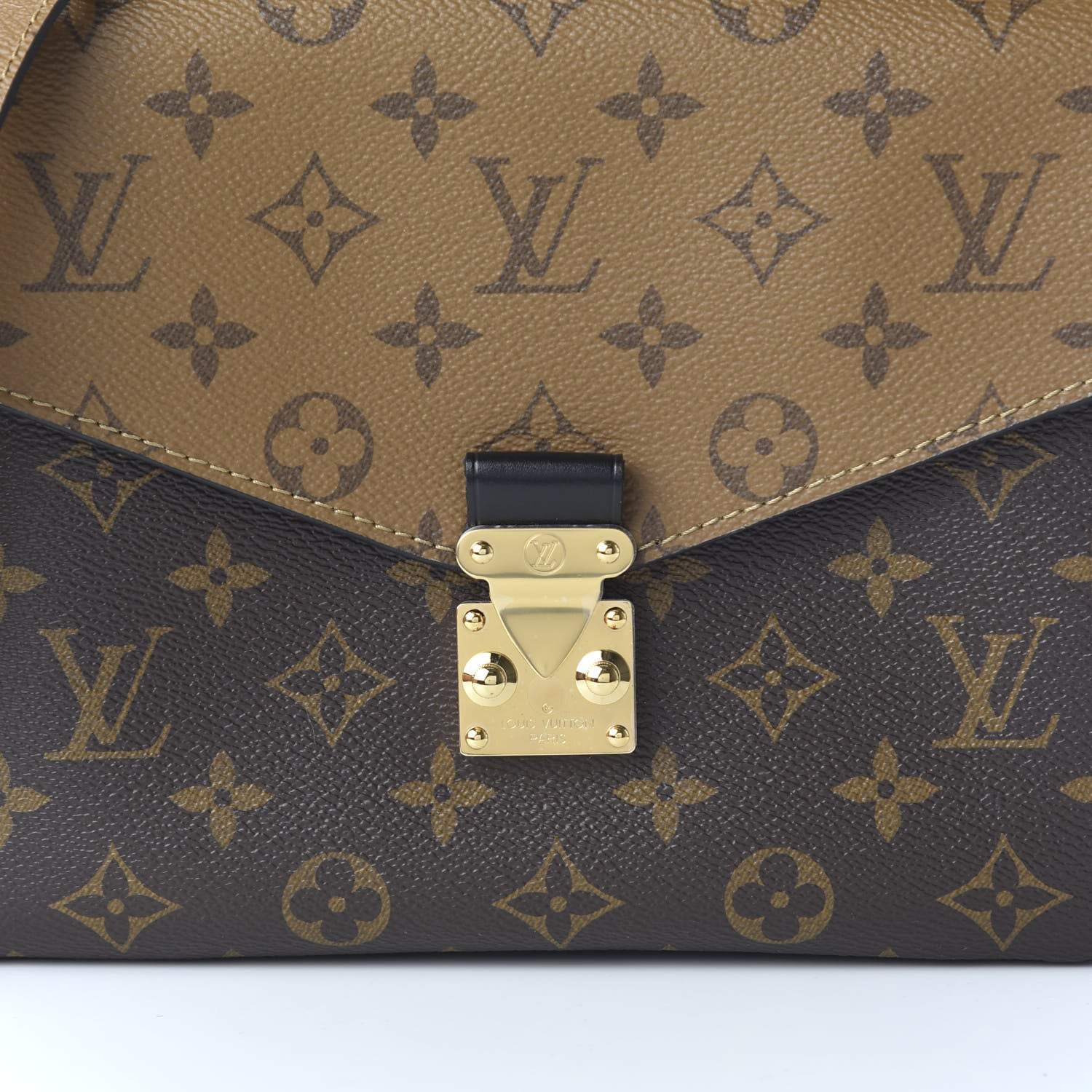 Louis Vuitton Reverse Monogram Pochette Metis 9 of 10