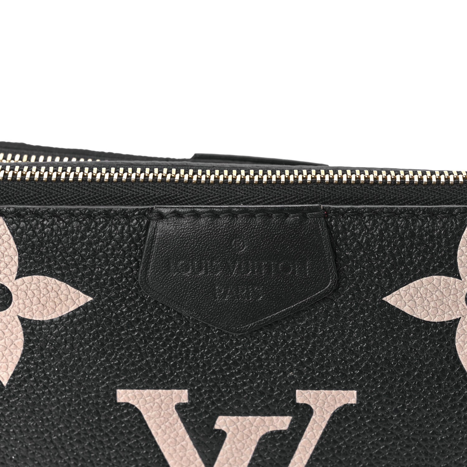 Louis Vuitton Empreinte Monogram Giant Multi Pochette Accessories Black Beige 8 of 10