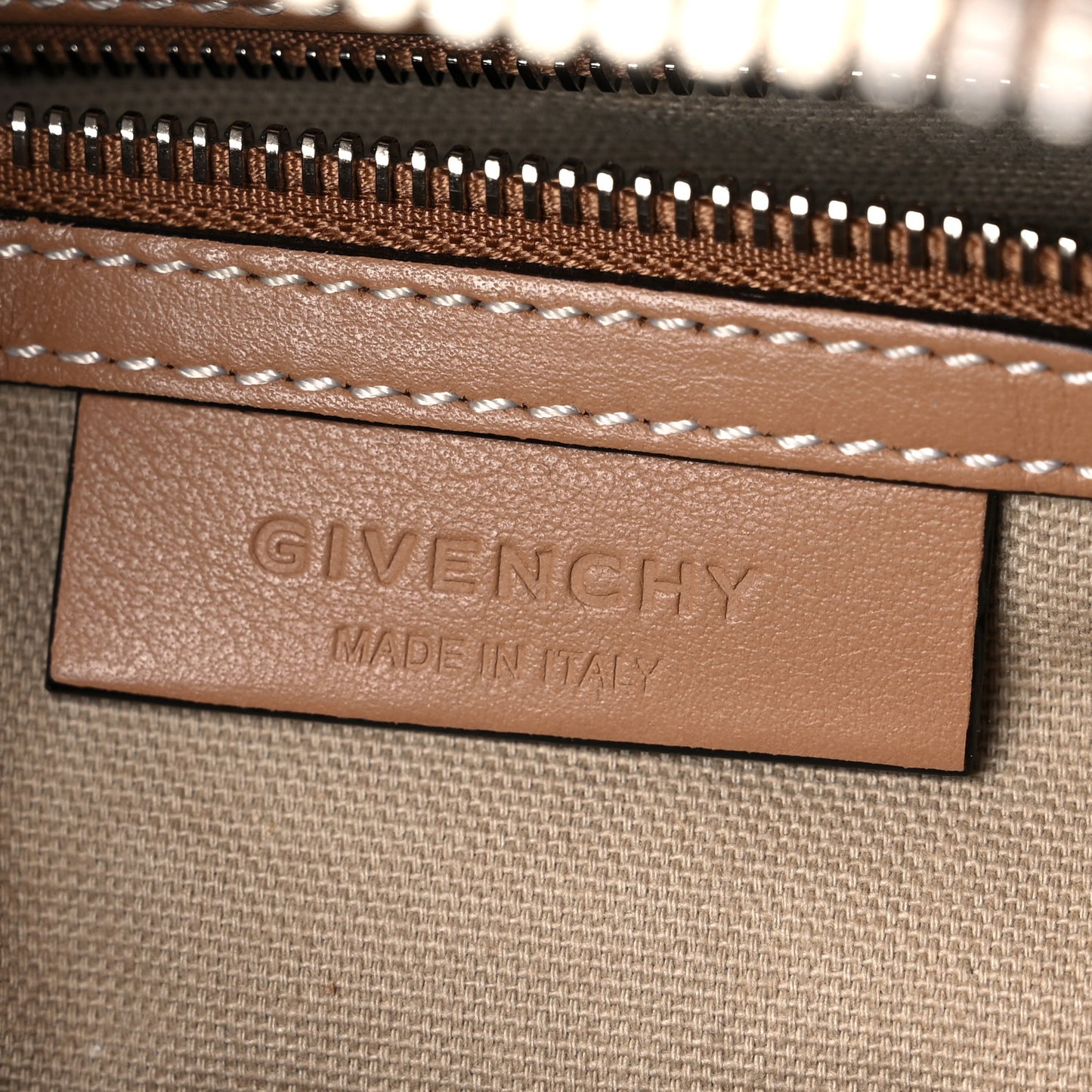 Calfskin Small Topstitch Bi-Color Antigona Beige Black