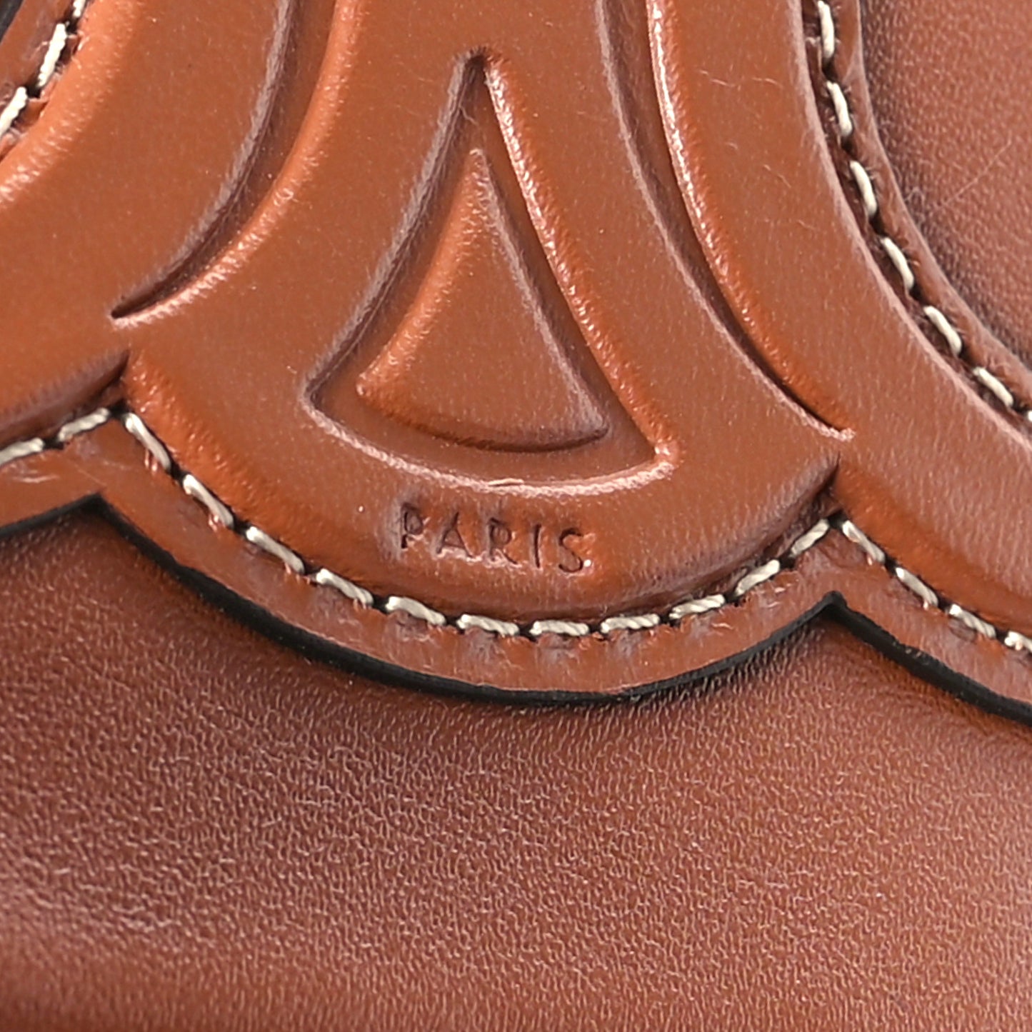 Smooth Calfskin Small Cuir Triomphe Box Tan