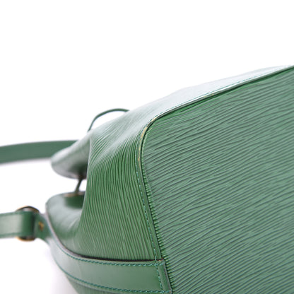 Louis Vuitton Epi Petit Noe Borneo 7 of 10