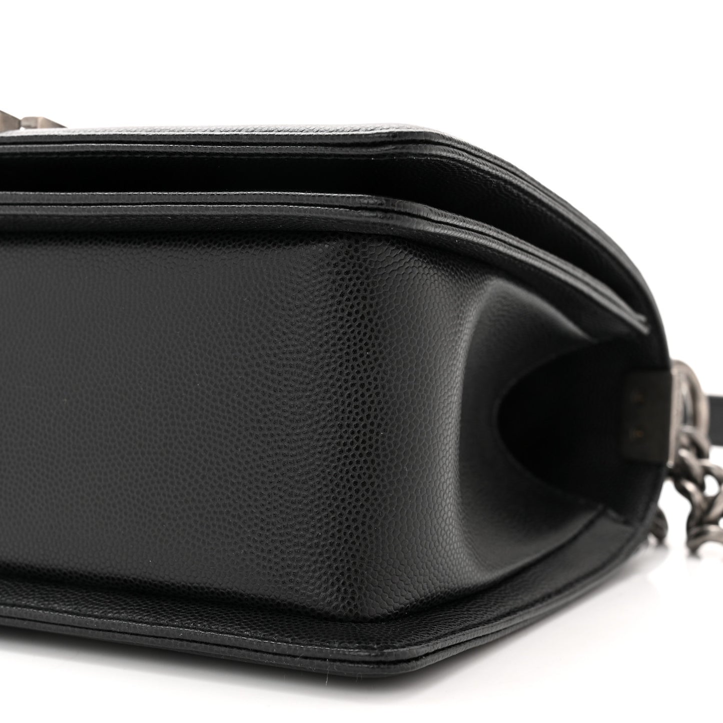 Caviar Quilted Medium Boy Flap Black