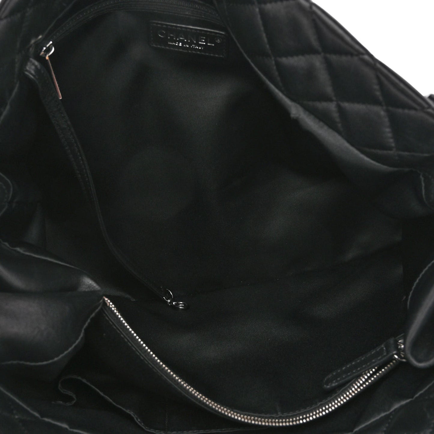 Lambskin Quilted Coco Loop Tote Black