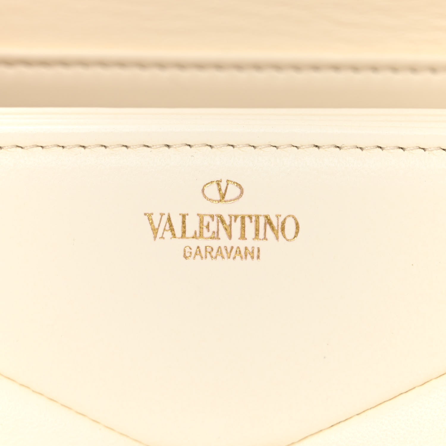 Valentino Garavani Nappa One Stud Chain Clutch Ivory 6 of 10