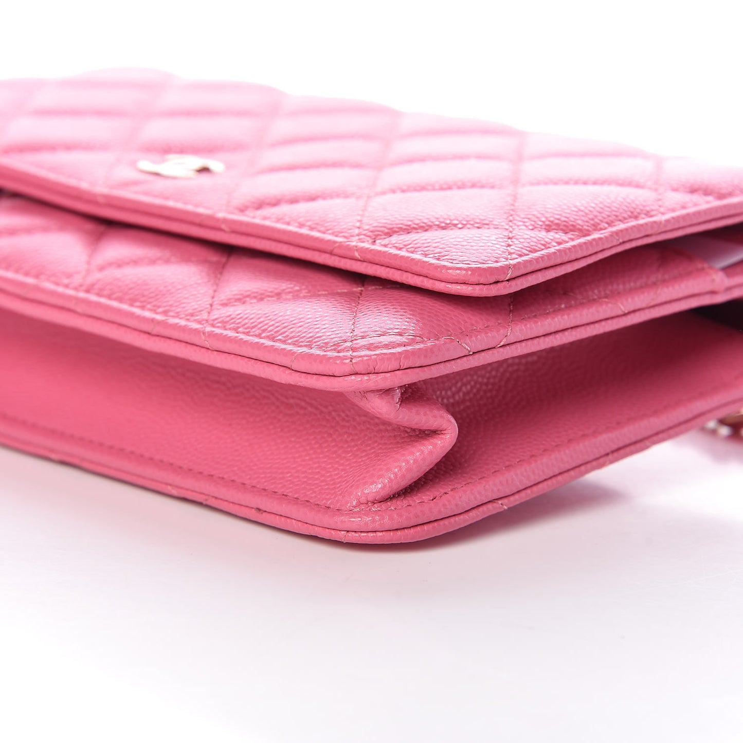 Caviar Quilted Wallet on Chain WOC Pink