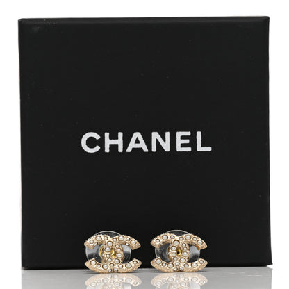 Chanel Pearl CC Earrings Light Gold 5 of 5