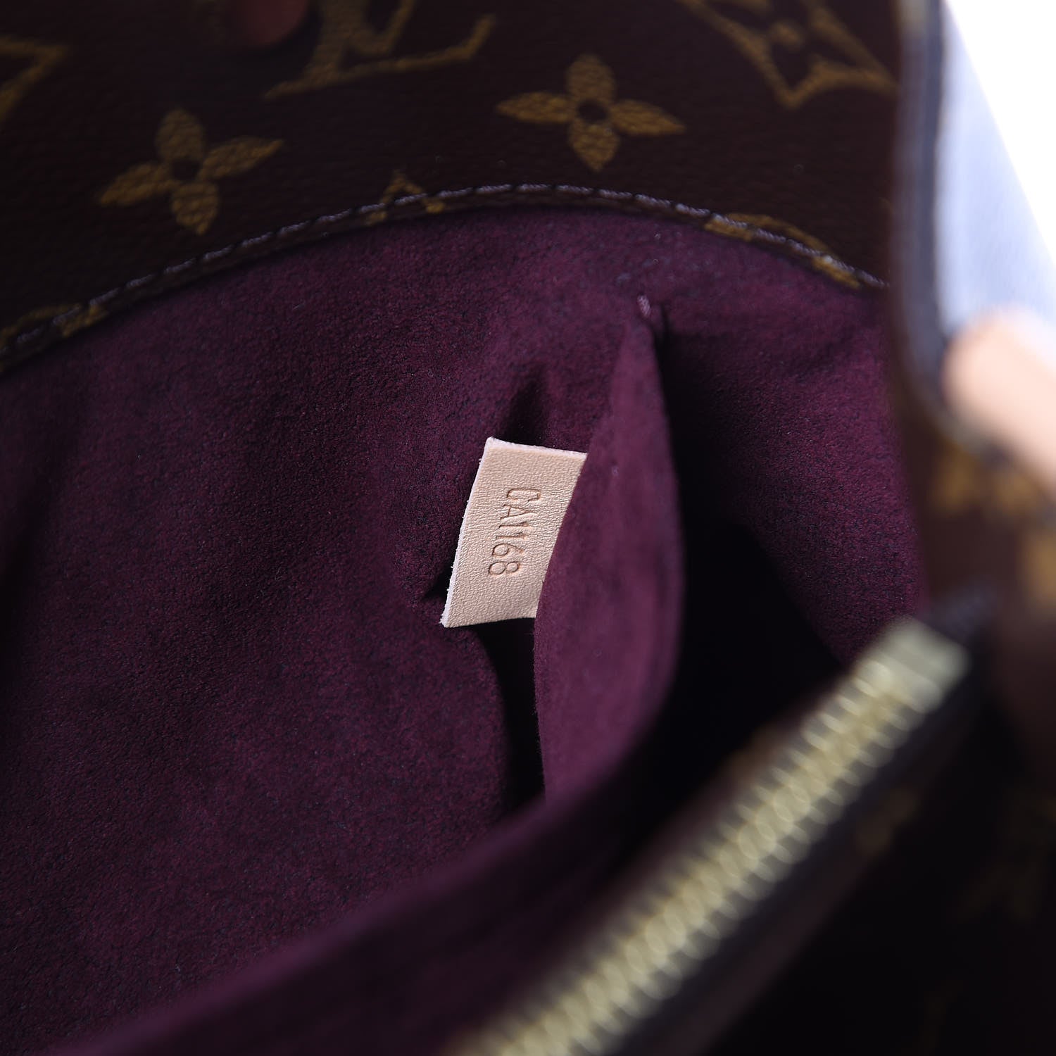 Louis Vuitton Monogram Montaigne MM 7 of 9