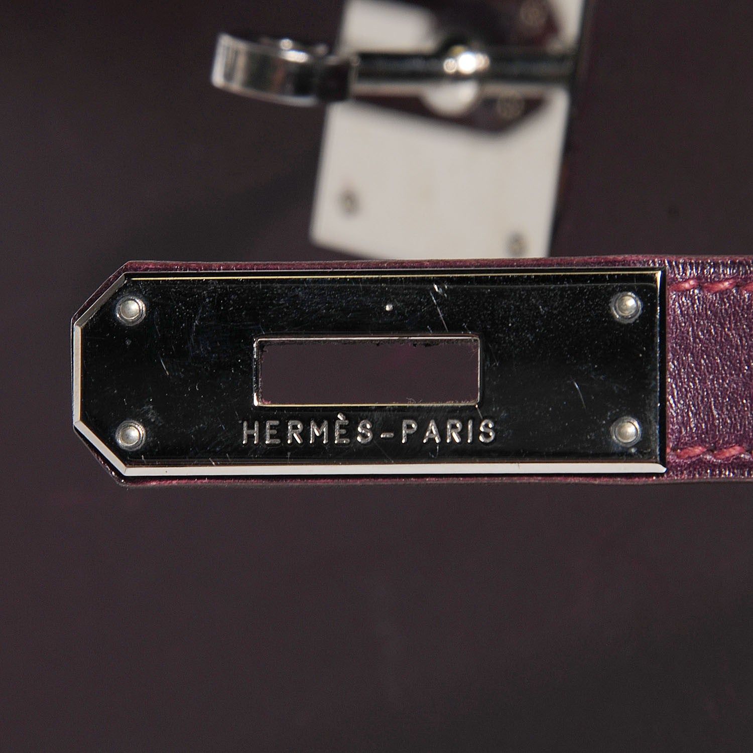Hermes Box Kelly Sellier 32 Quetsche 23 of 32