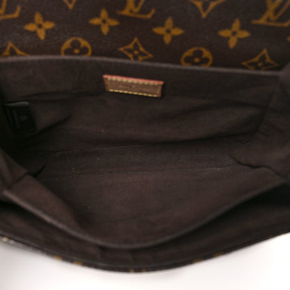 Louis Vuitton Monogram Pochette Metis 5 of 9