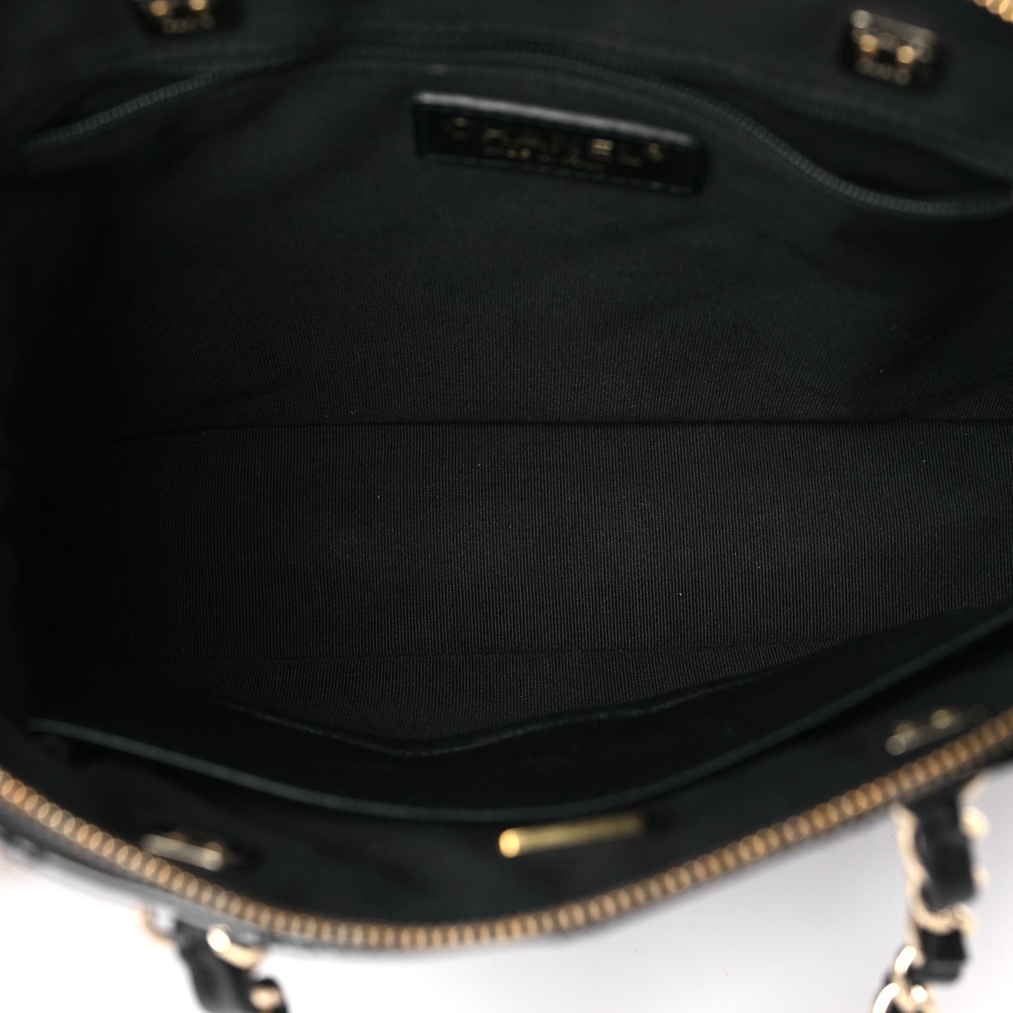 Patent Quilted Shiny Coco Small Shopping Bag Black