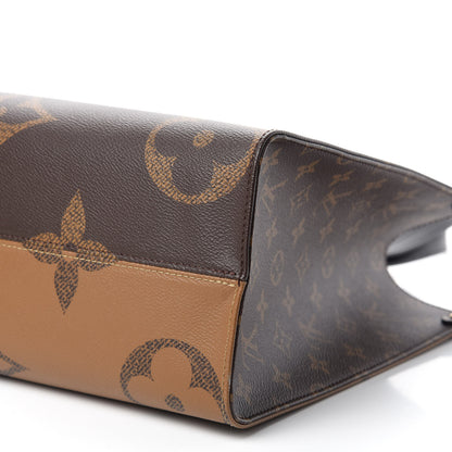Louis Vuitton Reverse Monogram Giant Onthego MM 7 of 10