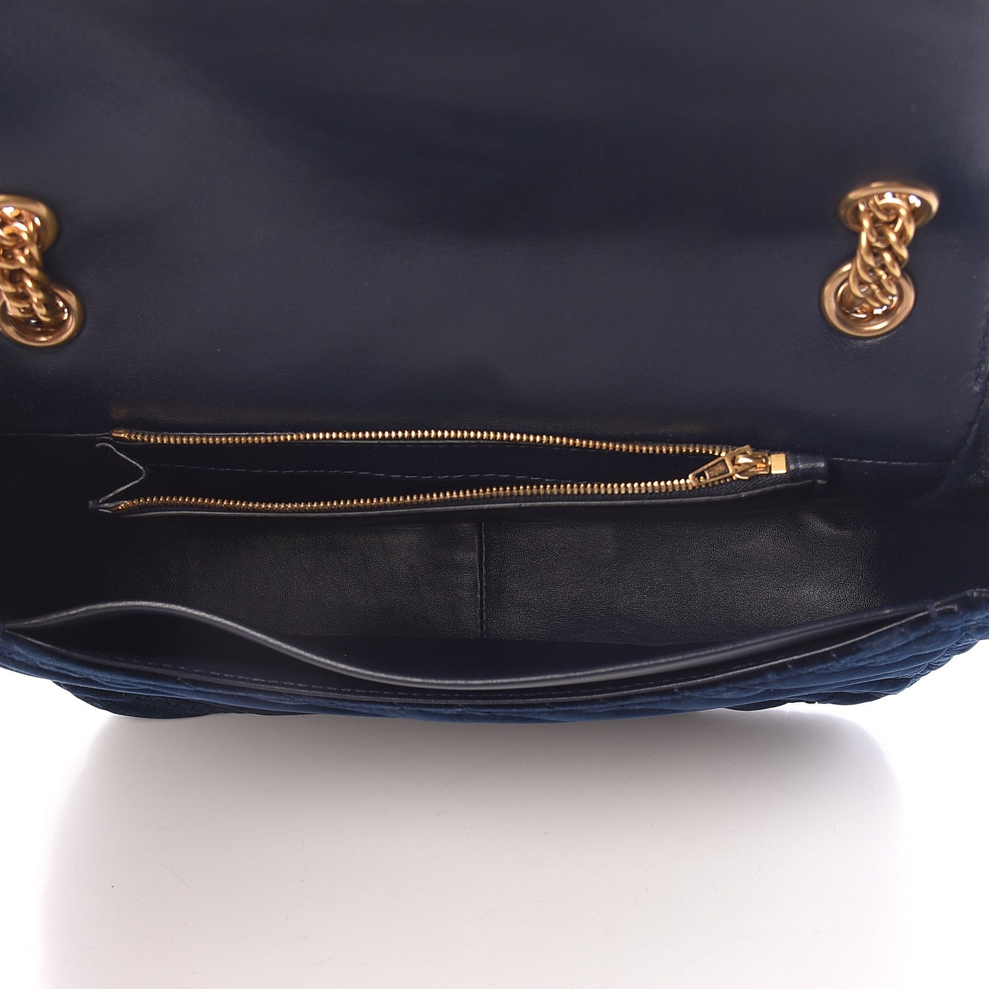 Velvet Logo Matelasse M BB Chain Shoulder Bag Navy