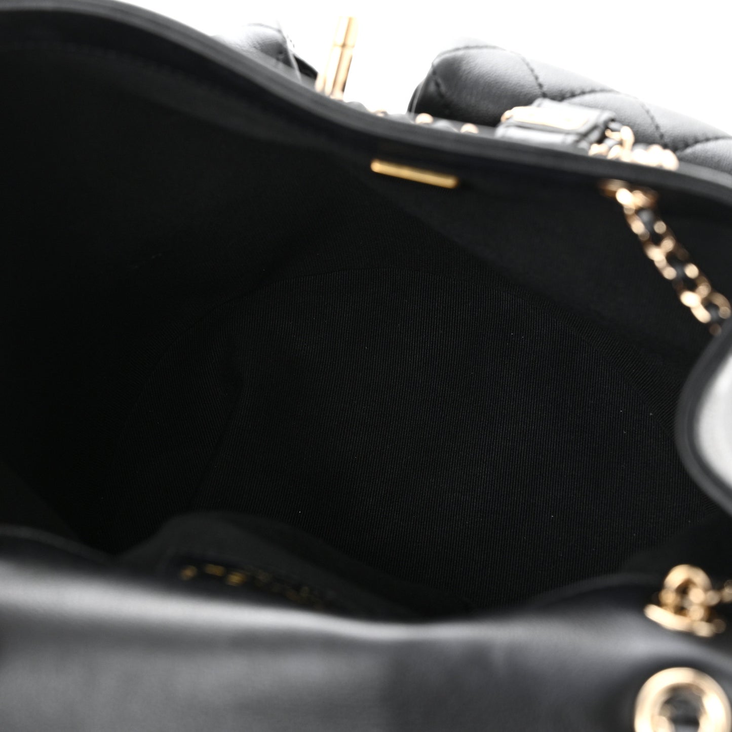 Calfskin Quilted Large Duma Pockets Drawstring Backpack Black