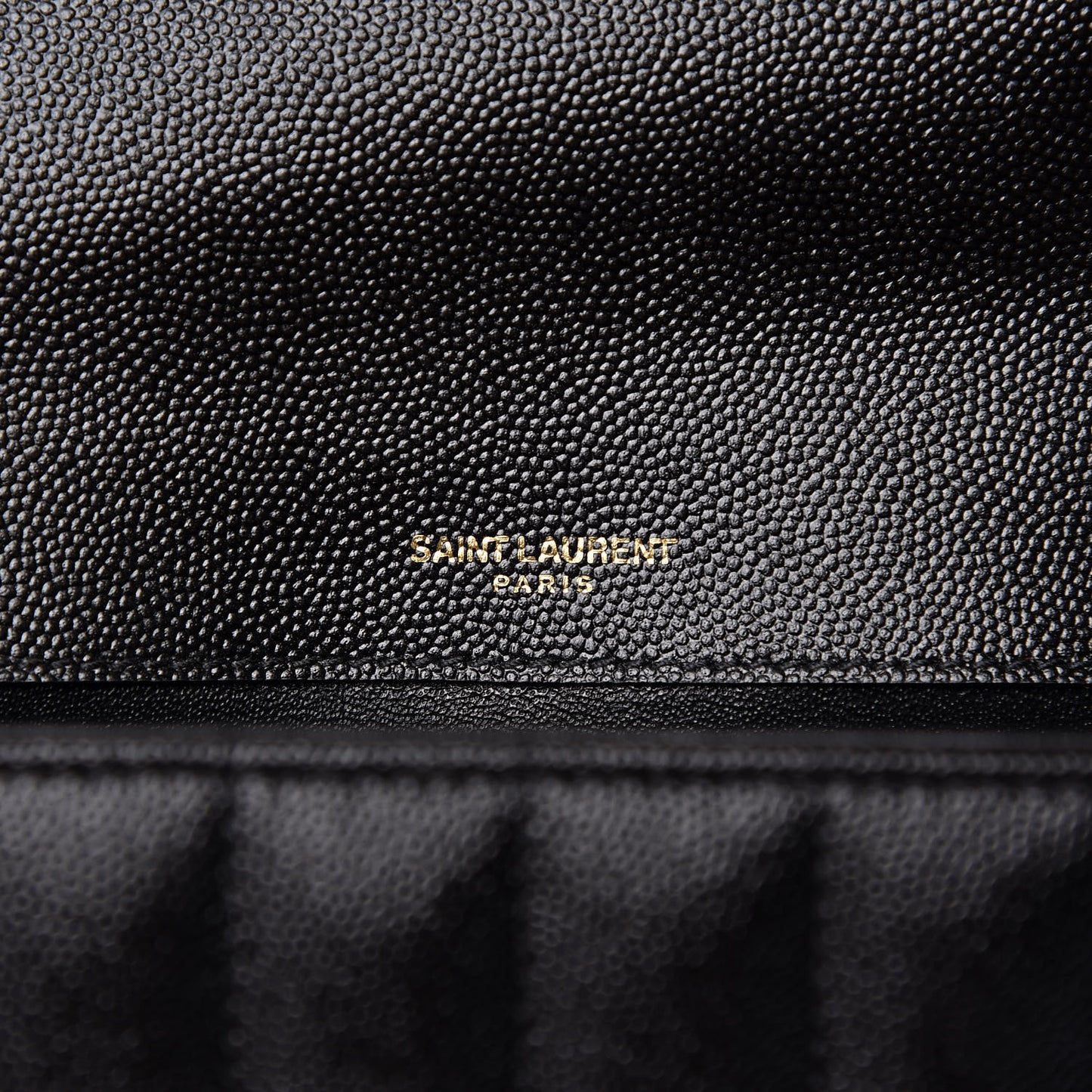 Grain De Poudre Matelasse Monogram Medium Vicky Chain Bag Black