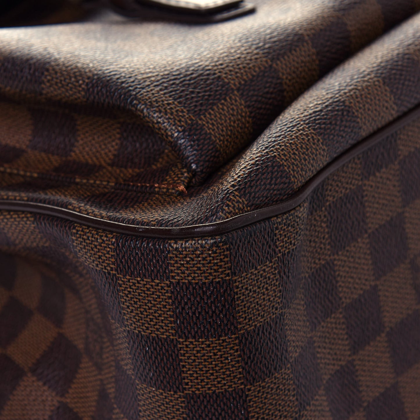 Damier Ebene Uzes