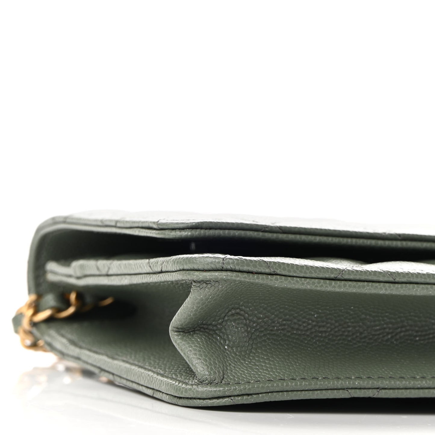 Iridescent Caviar Quilted Wallet On Chain WOC Green