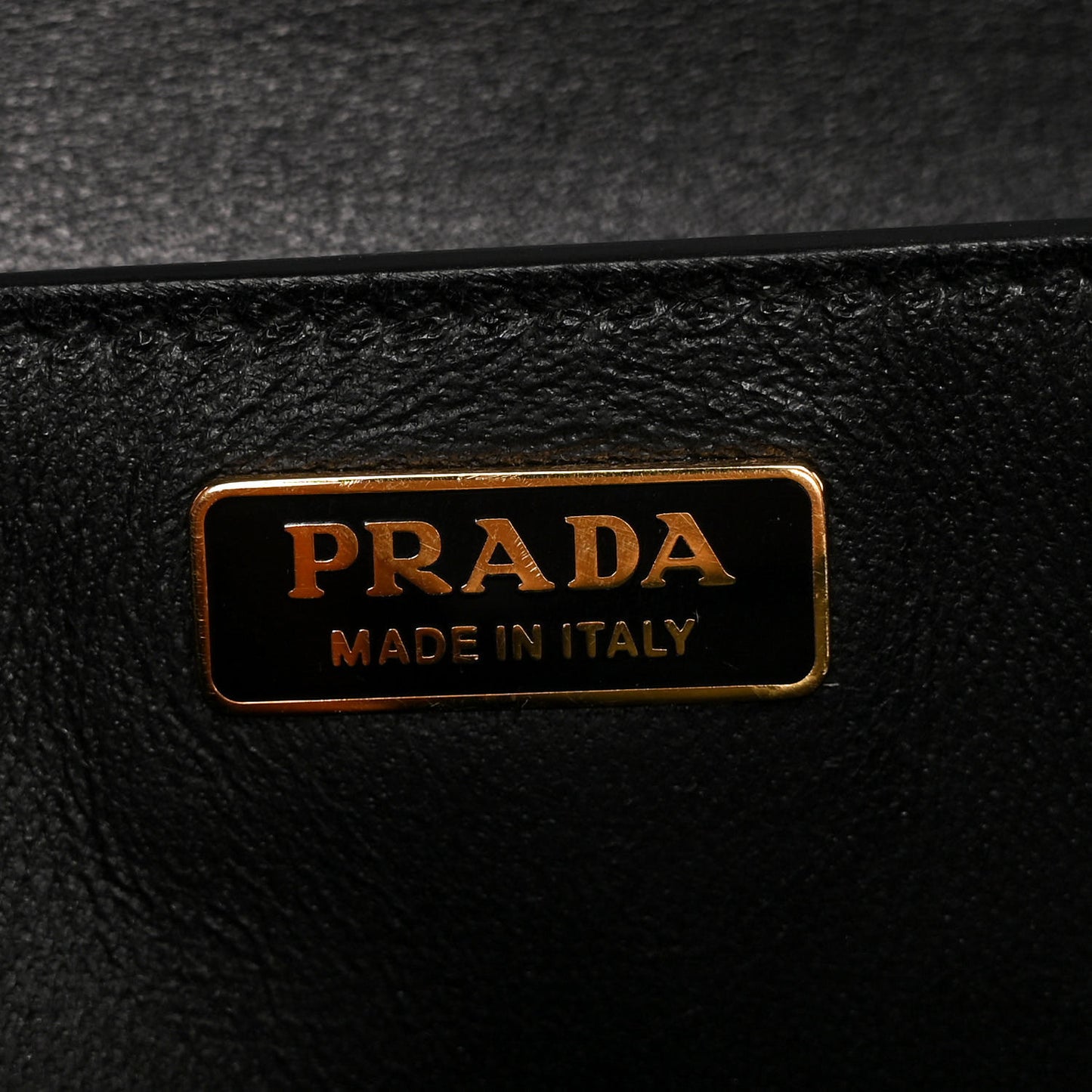 City Calf Saffiano Cahier Bag Black