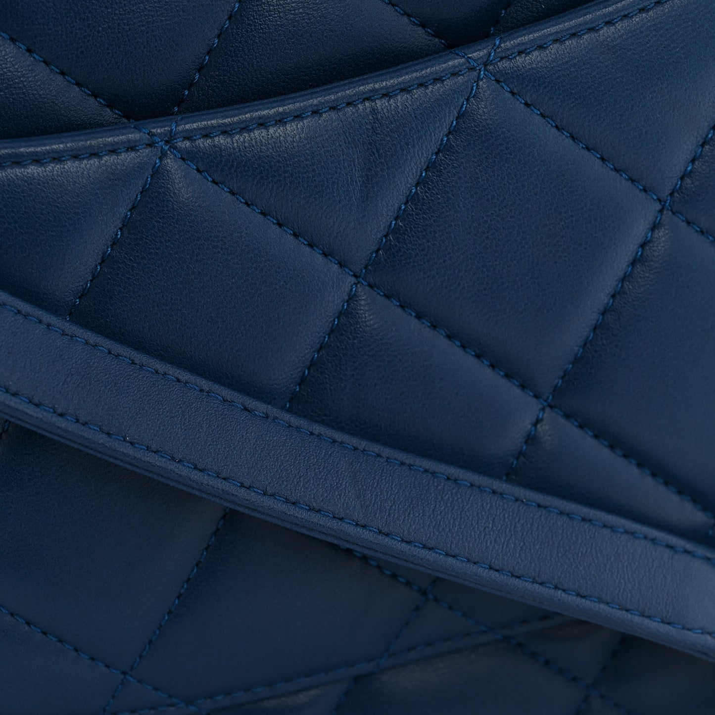 Lambskin Quilted Small Trendy CC Flap Dual Handle Bag Blue