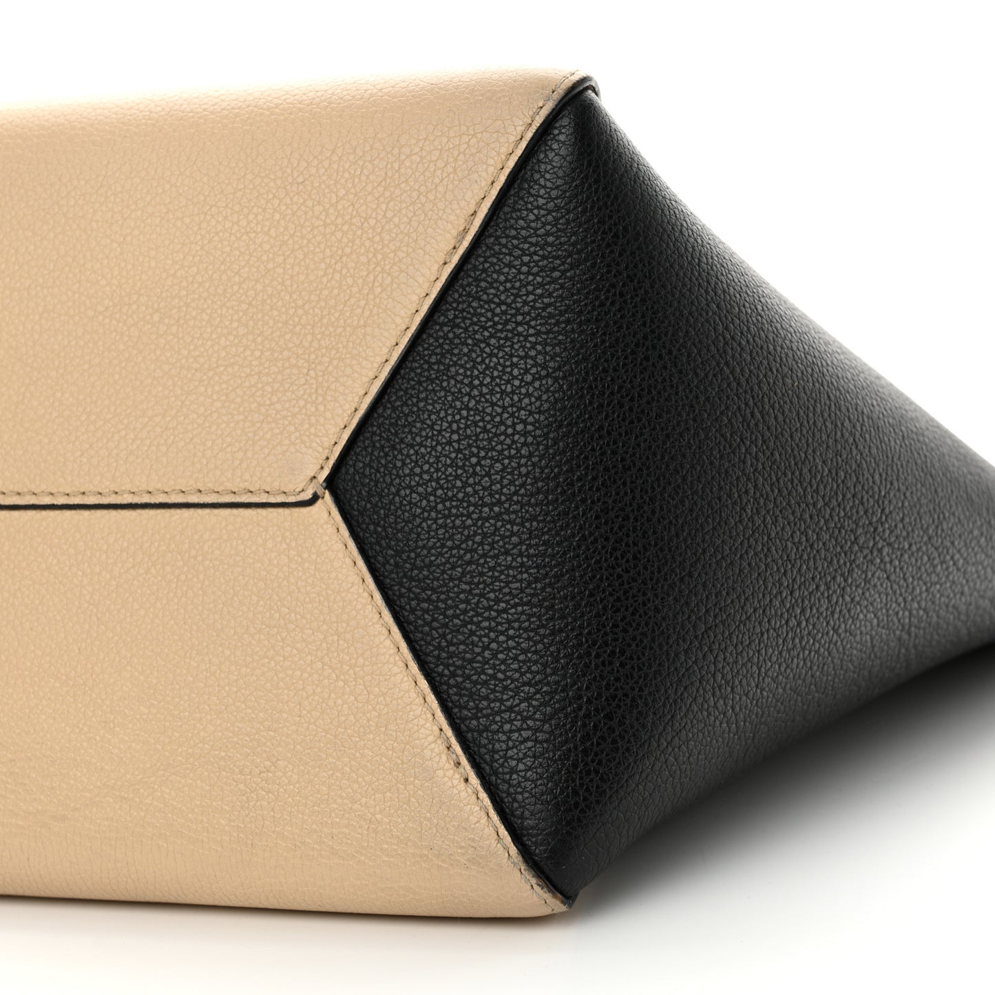 Calfskin Lockme Cabas Vanille Black