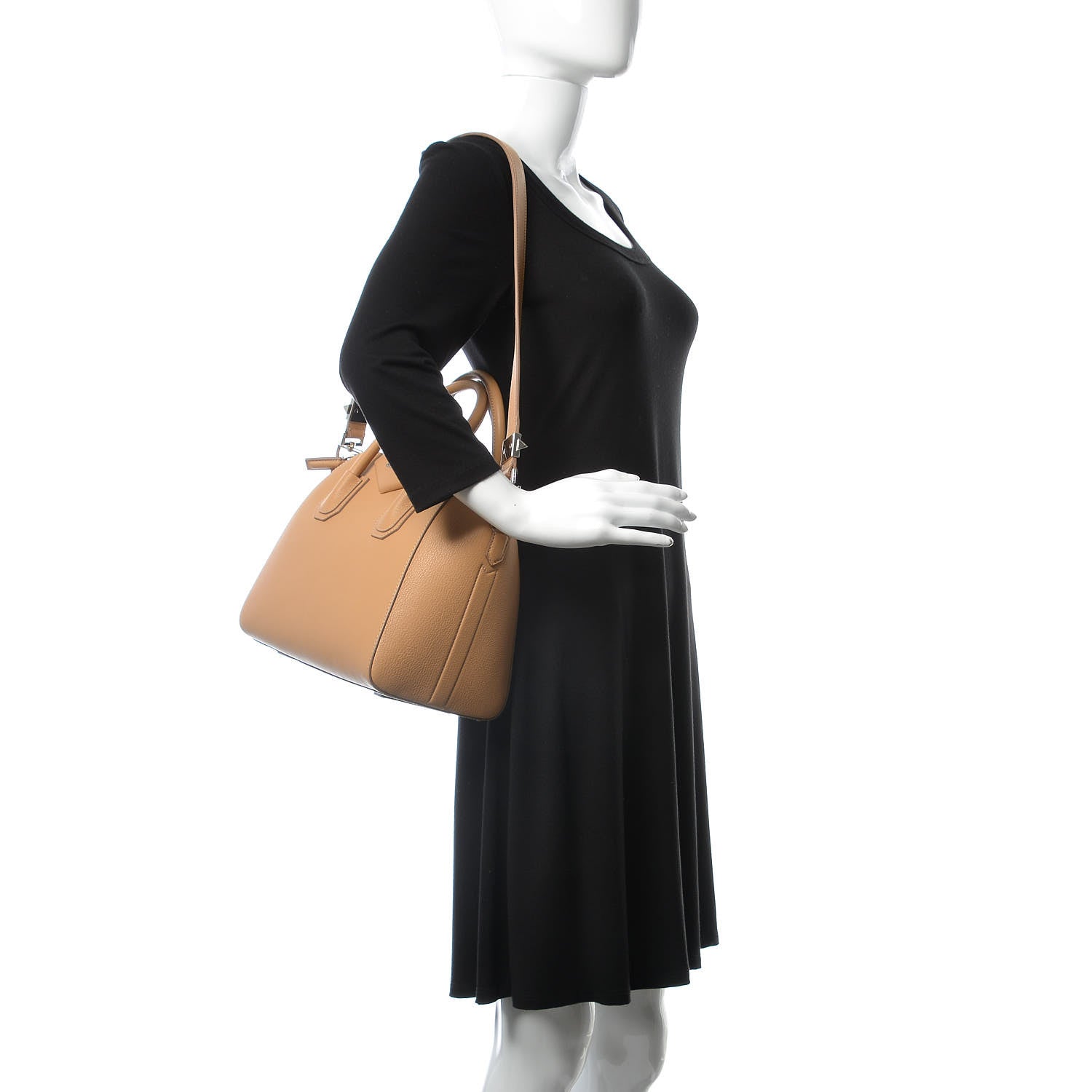 Givenchy Sugar Goatskin Small Antigona Light Beige 3 of 10