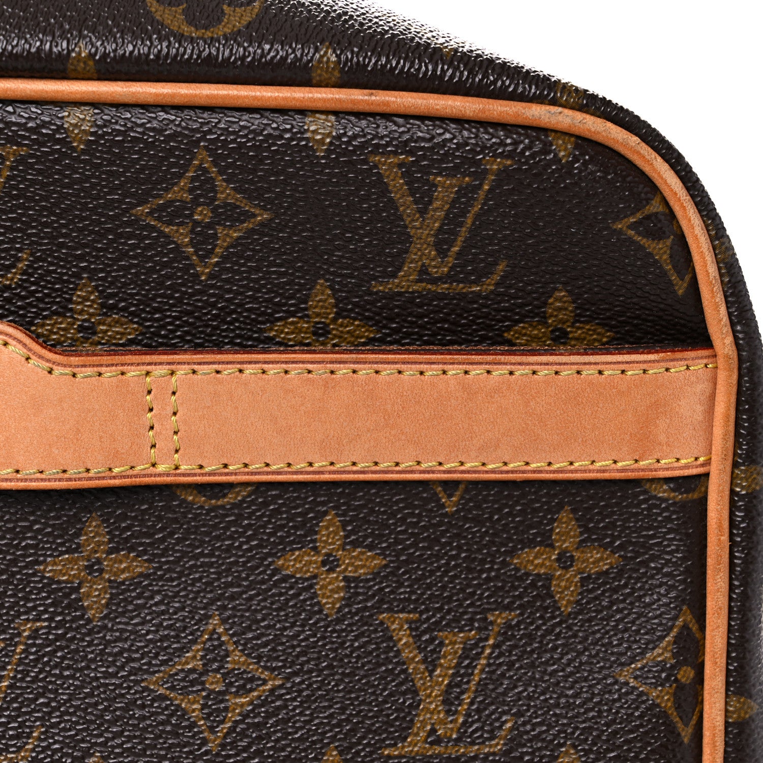 Louis Vuitton Monogram Porte-Documents Voyage GM 23 of 40