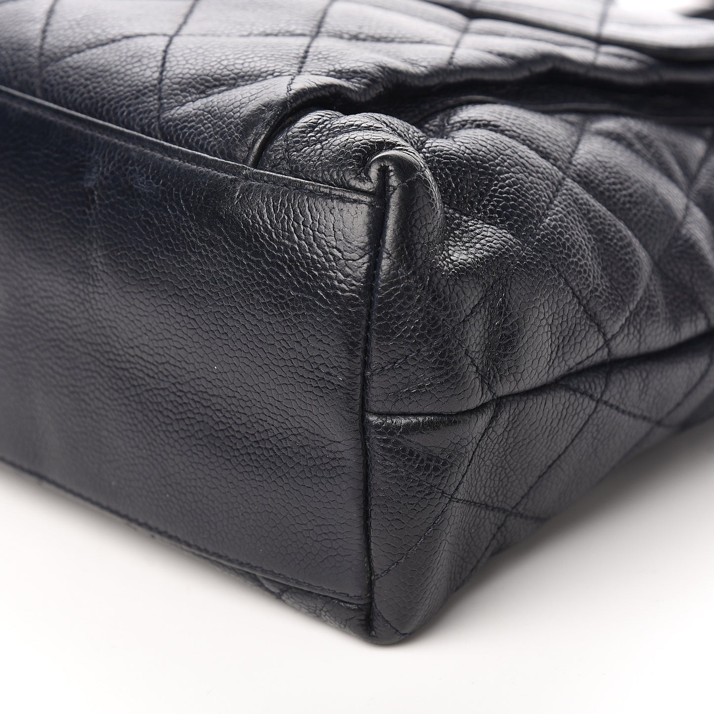 Caviar Quilted Flap Shoulder Bag Navy Blue