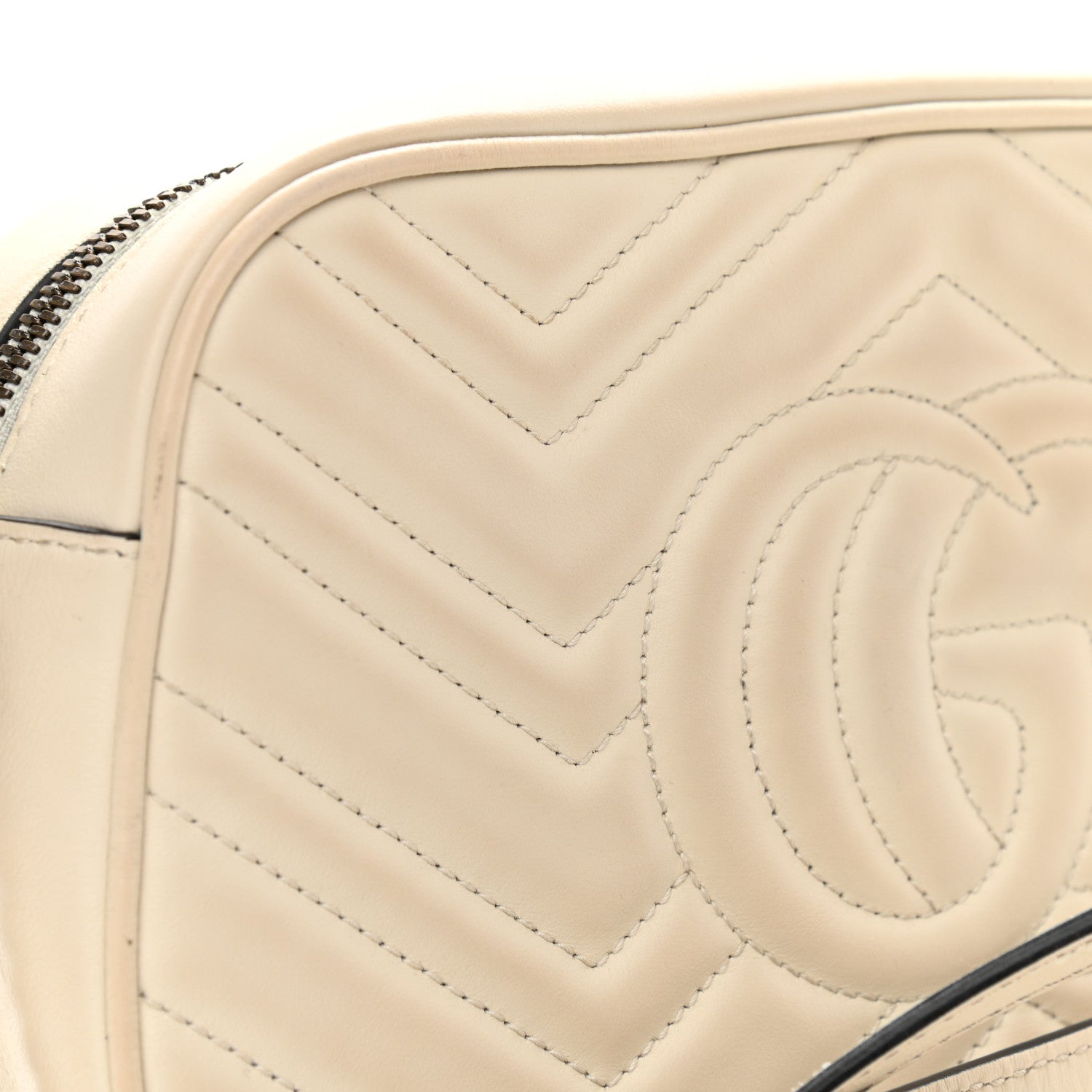 Gucci Calfskin Matelasse Small GG Marmont Chain Shoulder Bag White 12 of 13