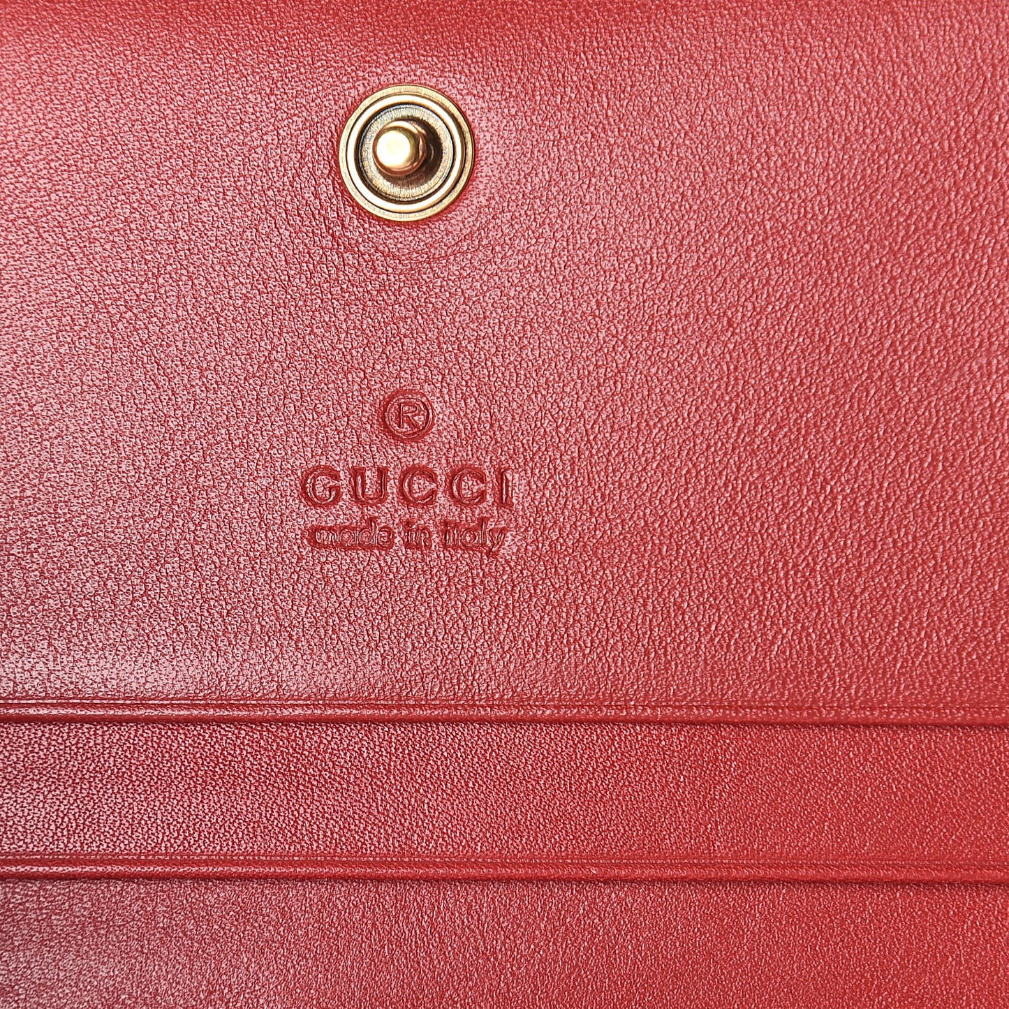 Calfskin Matelasse GG Marmont Card Case Wallet Hibiscus Red