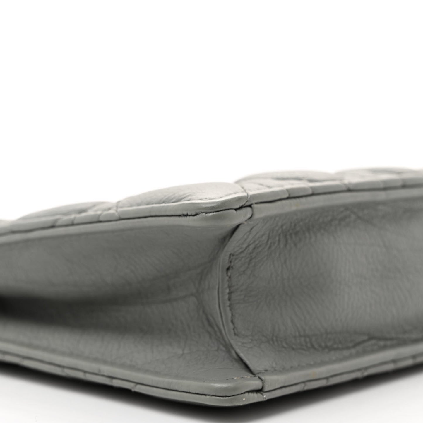 Calfskin Cannage Caro Zipped Pouch With Chain Grey