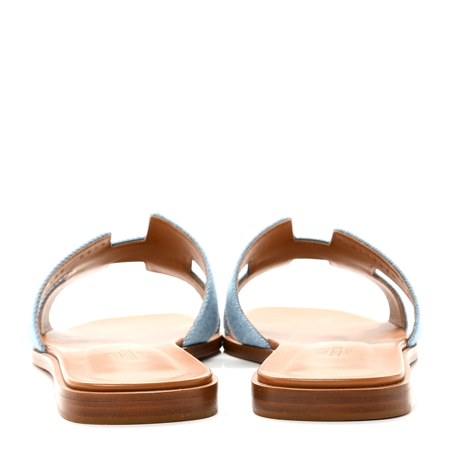 Hermes Denim Canvas Oran Sandals 40 Bleu Clair 1865878 – FASHIONPHILE Hermes Denim Canvas Oran Sandals 40 Bleu Clair 1865878 – FASHIONPHILE