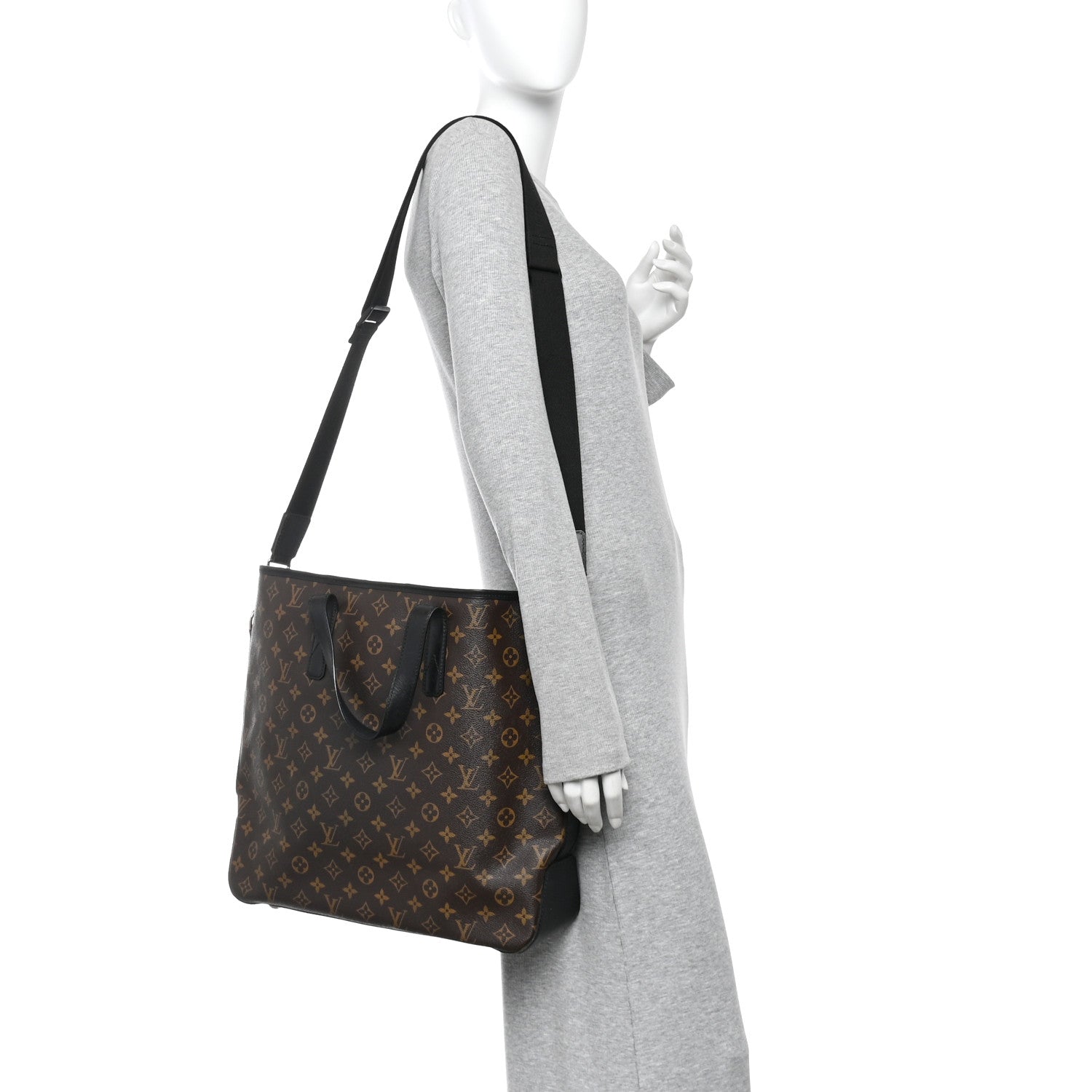 Louis Vuitton Monogram Macassar Davis 2 of 10