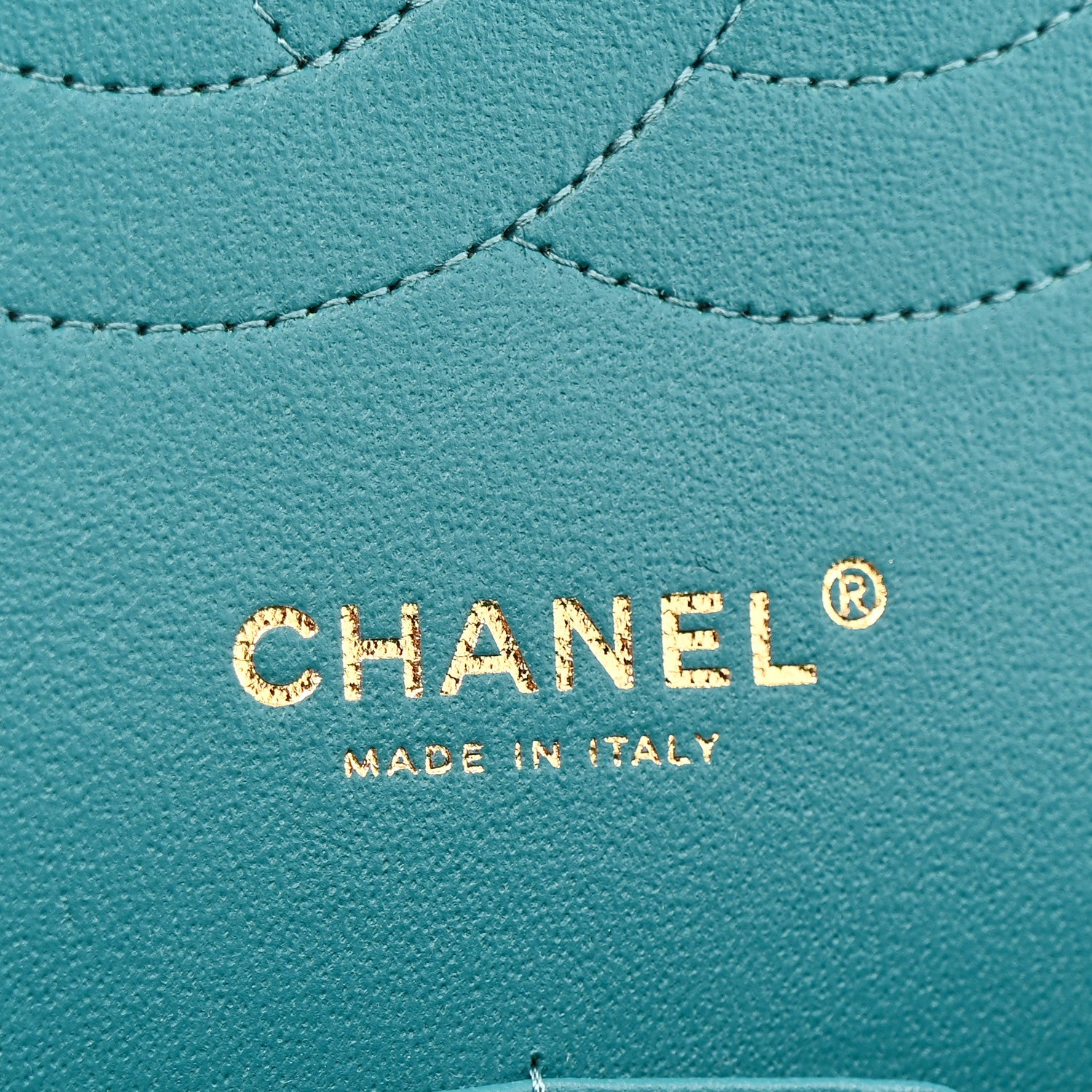 Chanel Caviar Quilted Jumbo Double Flap Green 6 of 11