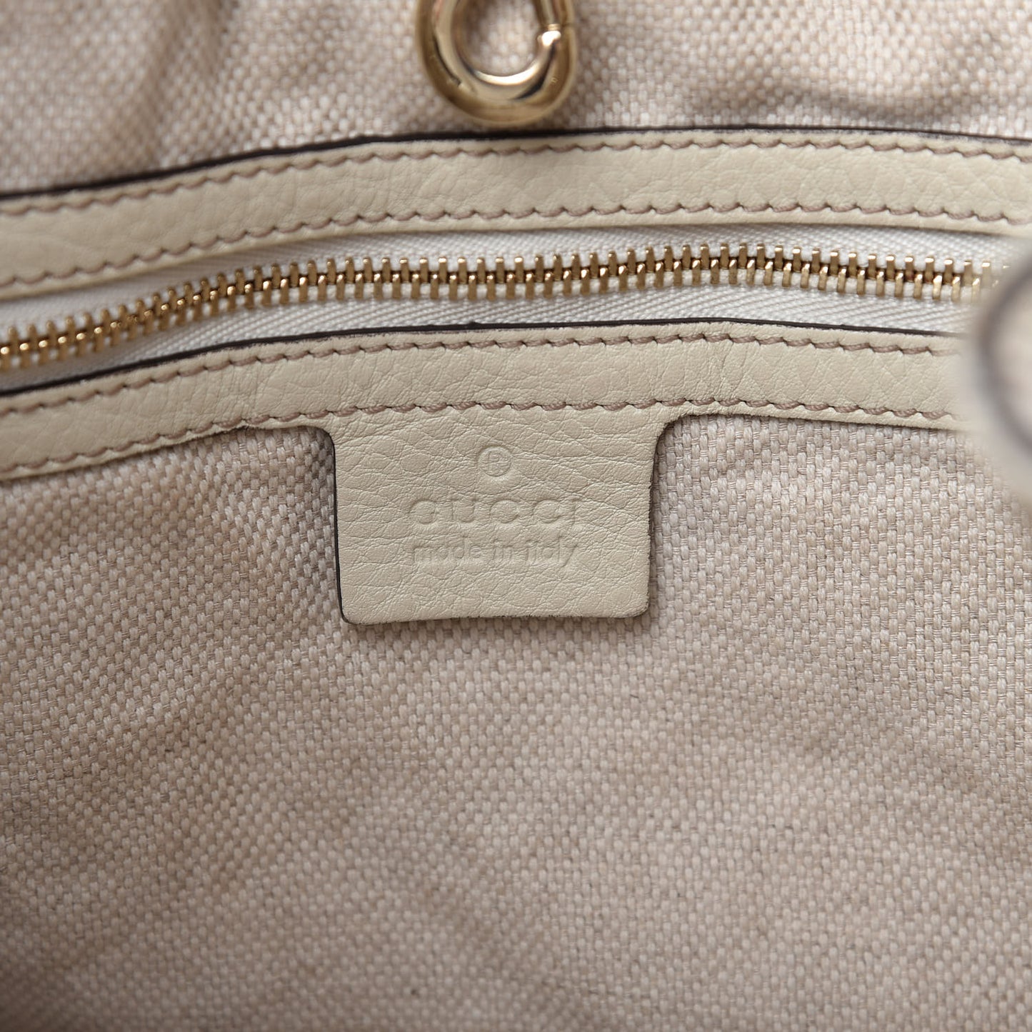 Pebbled Calfskin Medium Soho Chain Shoulder Bag Off White