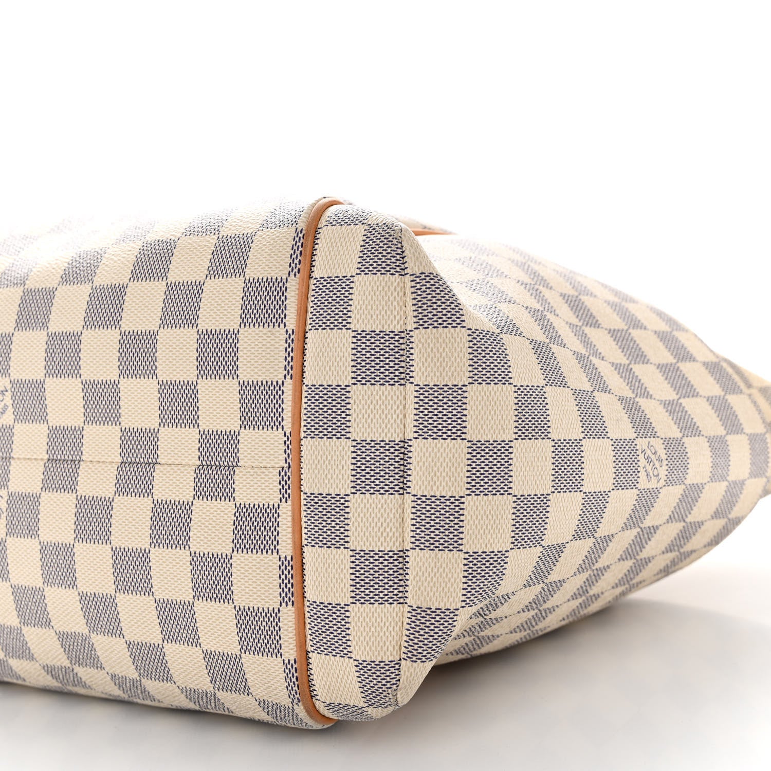 Louis Vuitton Damier Azur Totally MM 9 of 10