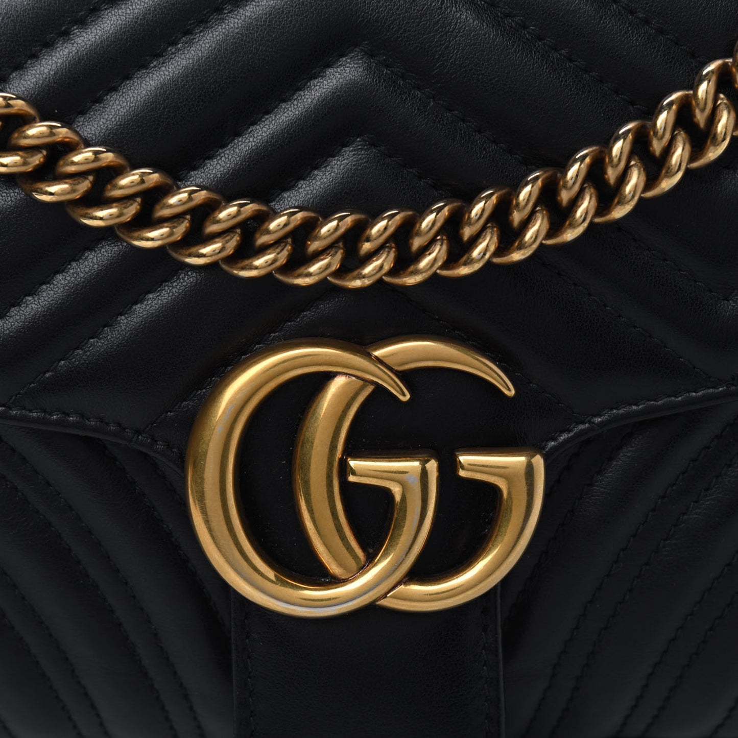 Calfskin Matelasse Small GG Marmont Shoulder Bag Black