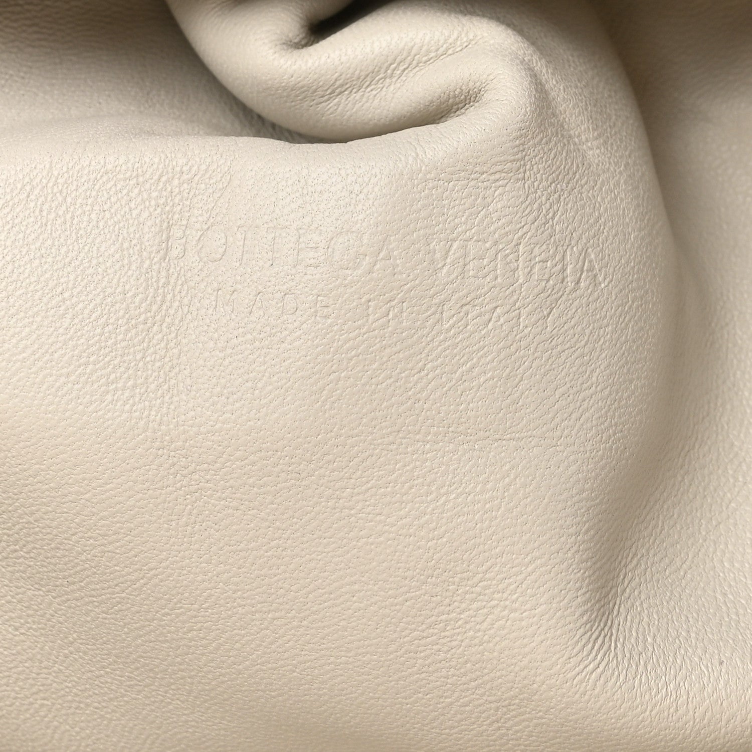 Bottega Veneta Nappa Maxi Intrecciato The Pouch Oversized Plaster 6 of 7