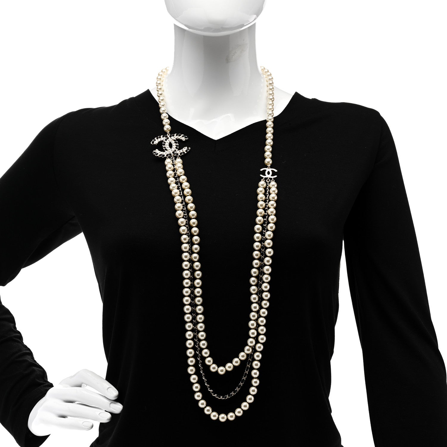 Chanel Pearl Lambskin Crystal CC Vintage Allure Necklace Gold Black 2 of 6