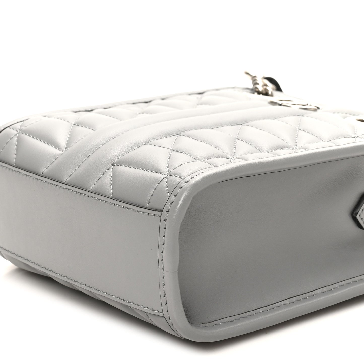 Calfskin Matelasse Chevron Mini GG Marmont Tote Grey