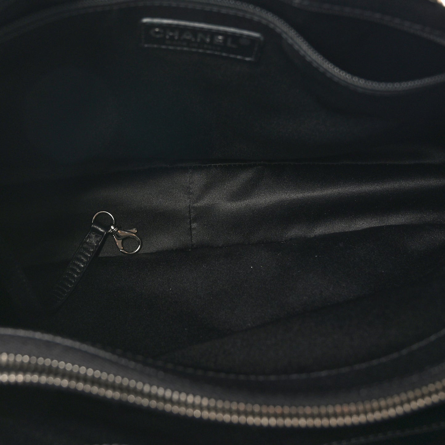 Caviar Quilted Grand Shopping Tote GST Black