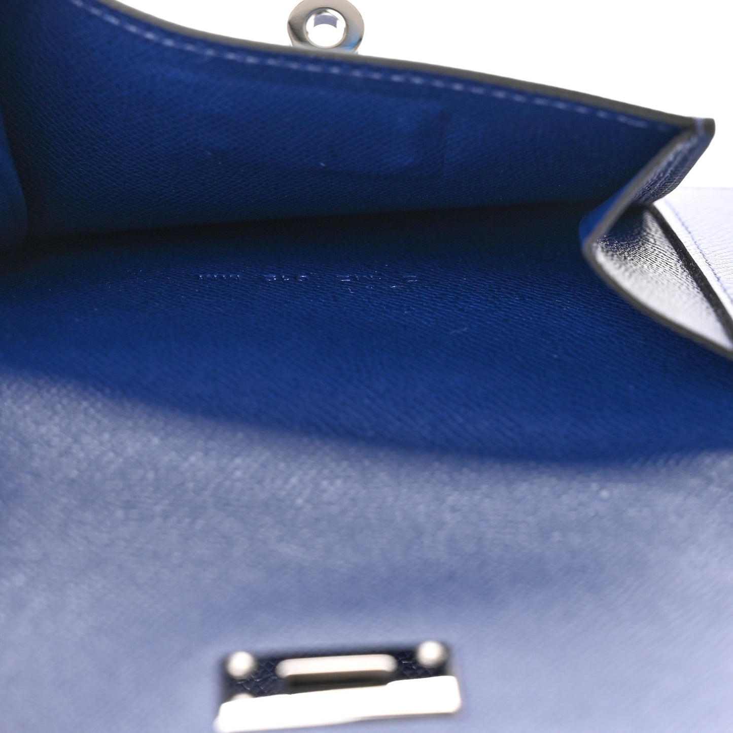 Epsom Kelly Pocket Compact Wallet Bleu Saphir