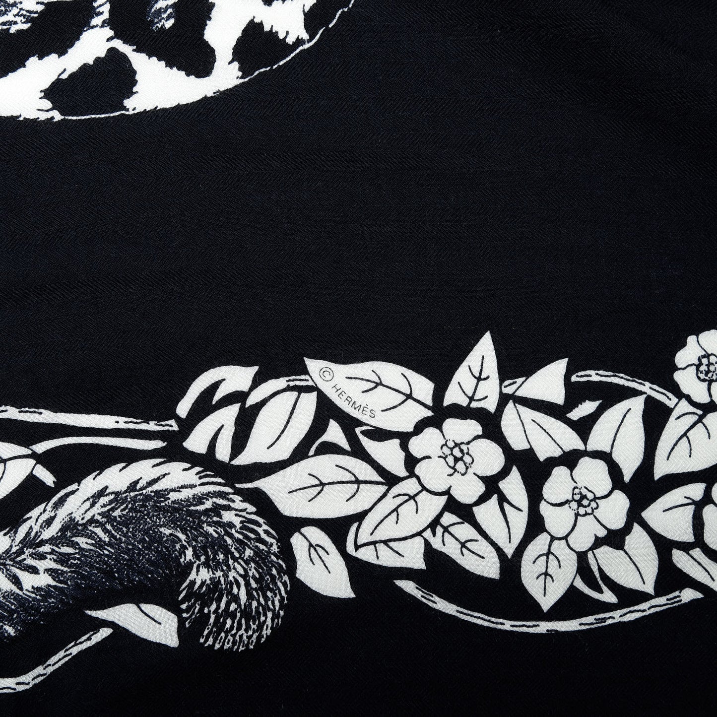 Cashmere Silk Jungle Love Tattoo Shawl 140 Bleu Black White
